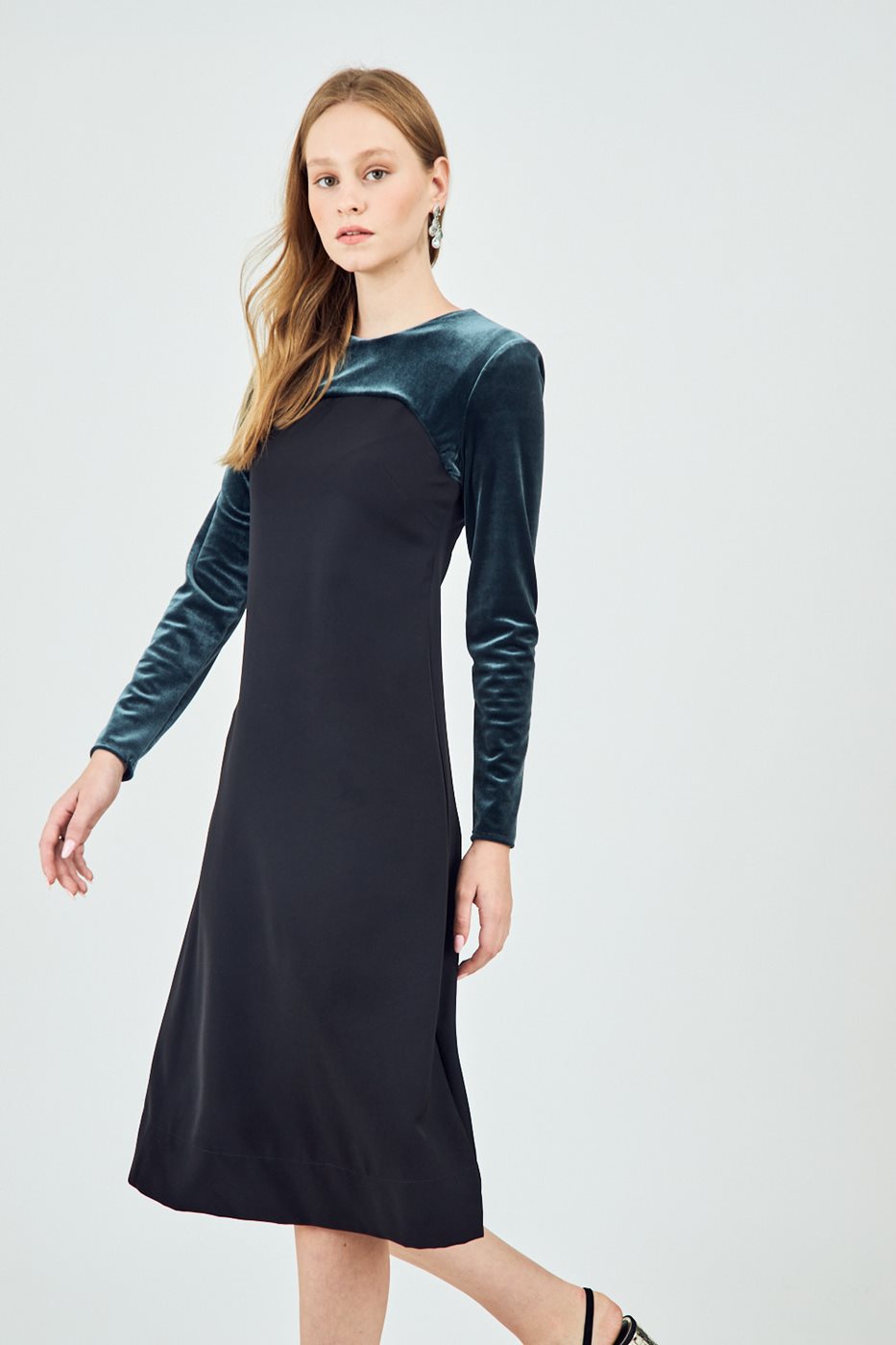 שמלת חצי קטיפה ירוק