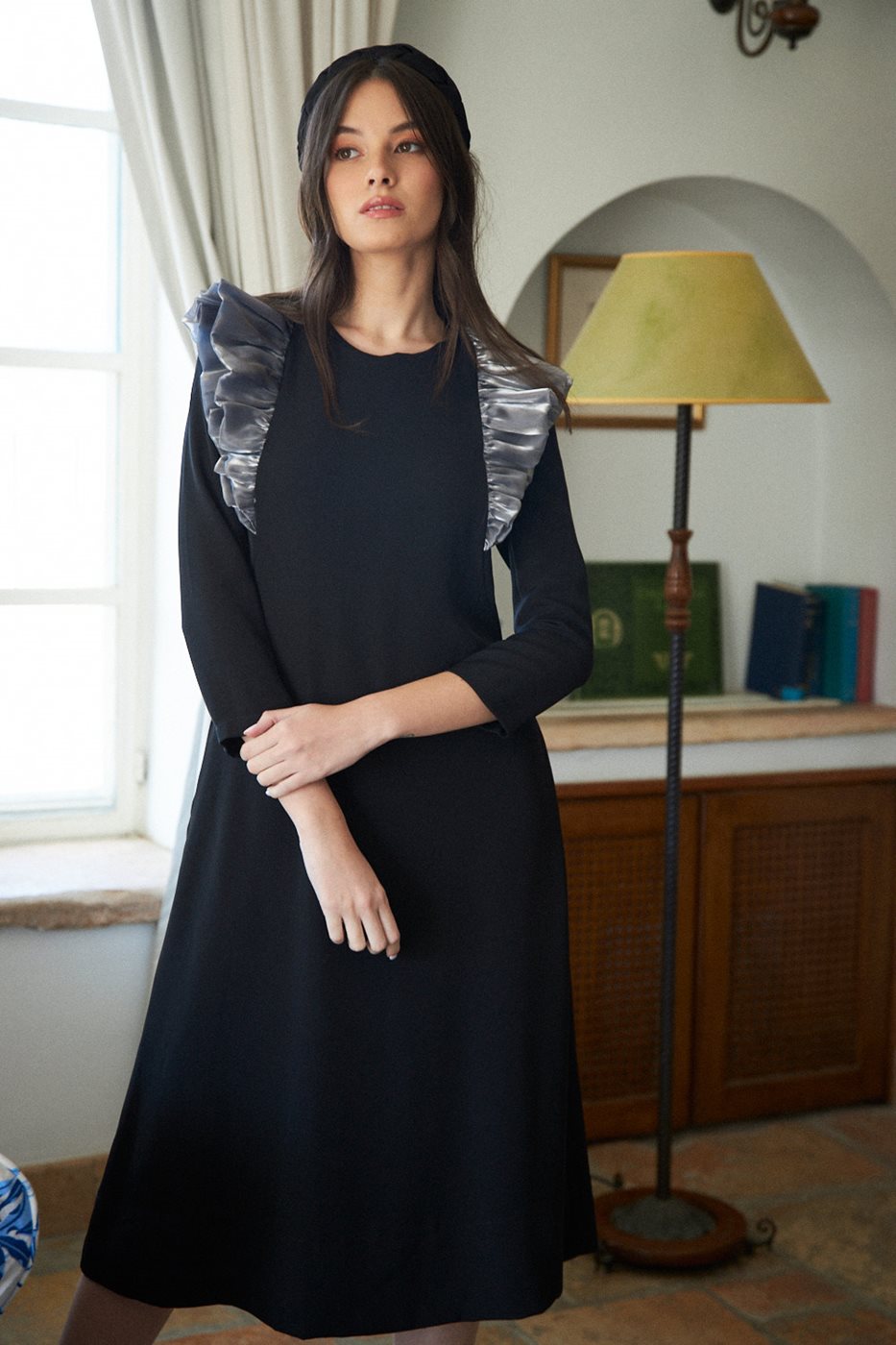 שמלת אורגנזה בכתף כסוף