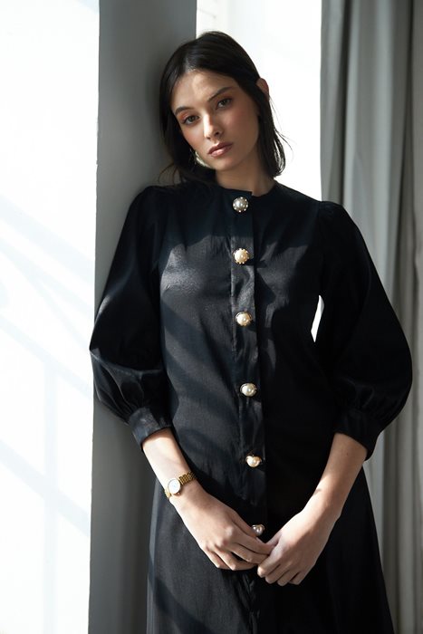 שמלת כפתורים פנינה