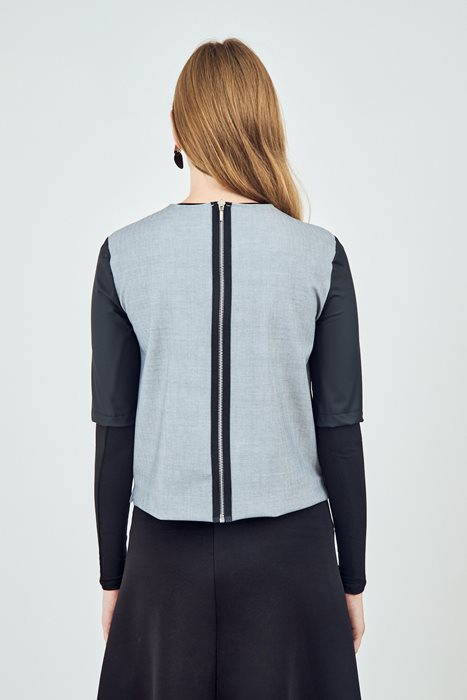 חולצת שרוולי עור אפור בהיר