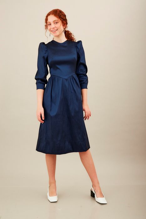 שמלת טפט כחול עמוק