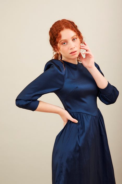 שמלת טפט זהב כחול עמוק