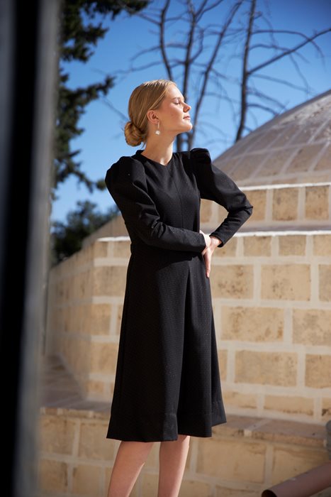 שמלת בוקלה נקודות בורדו