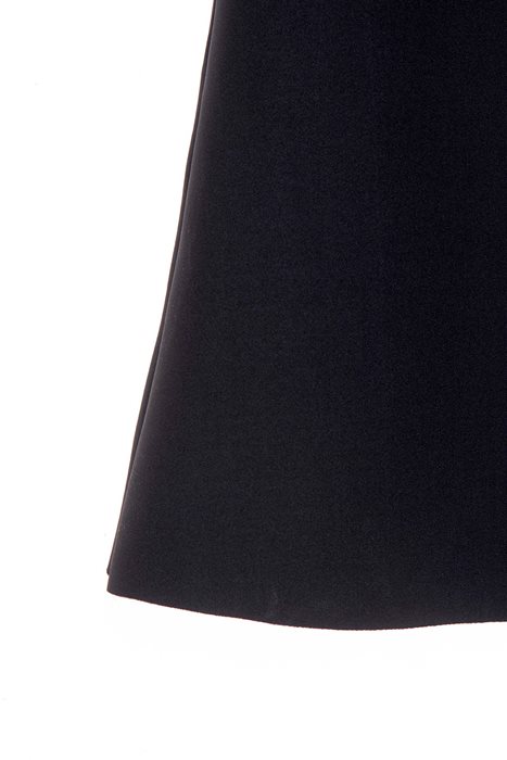 חצאית 4 חלקים שחורה ארוך