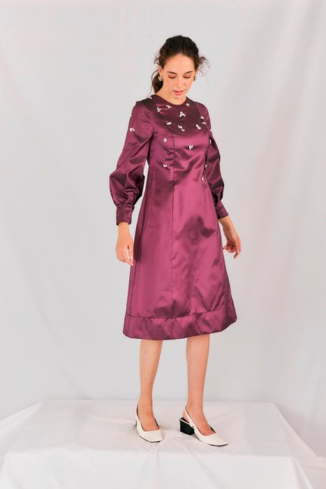 שמלת טאפט ואבנים סגול ארגמן