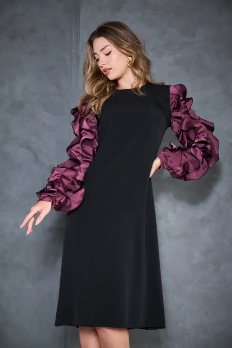 שמלת תלתלים בשרוול בורדו יין