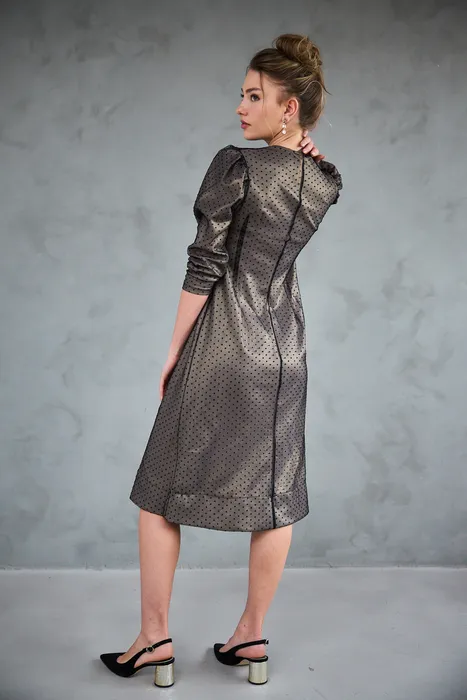 שמלת נצנץ זהב נקודות