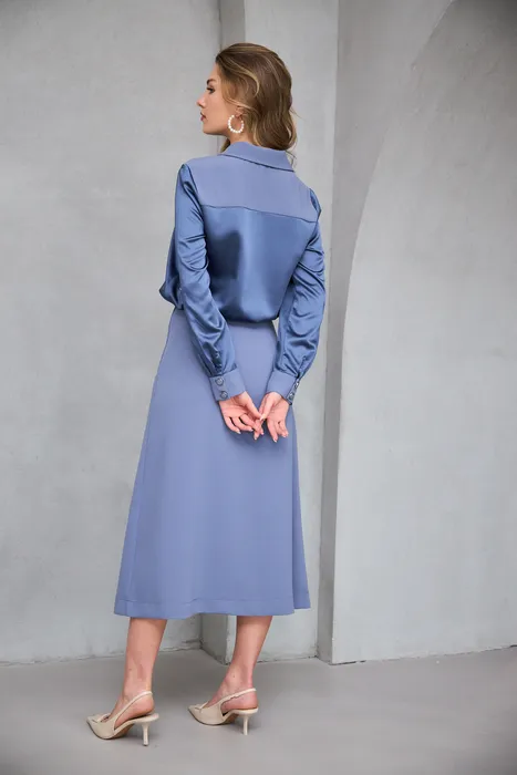 סט חולצה סאטן וחצאית כחול