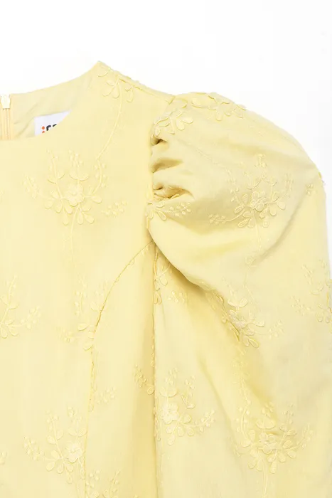 שמלת פרחים ריקמה מידי צהוב בננה