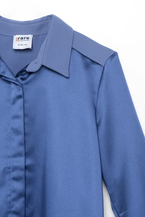 סט חולצה סאטן וחצאית כחול