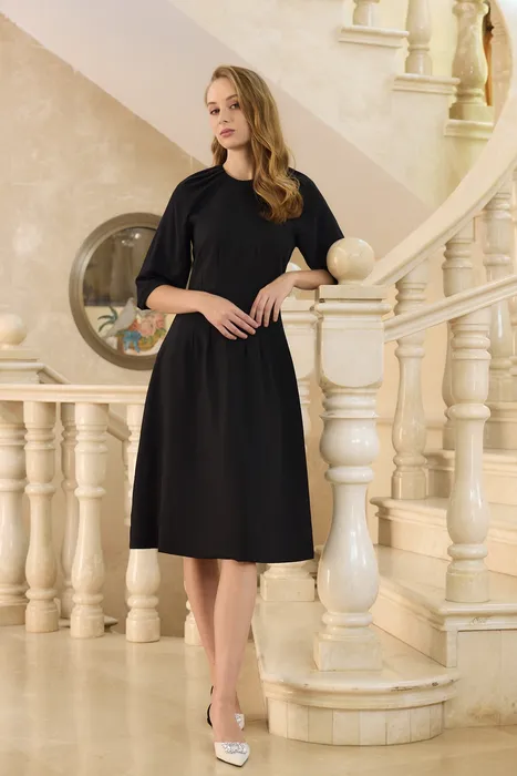 שמלת שיפון רגלן שחור