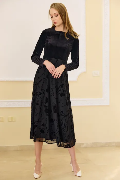 שמלת שיפון עם קטיפה שחור