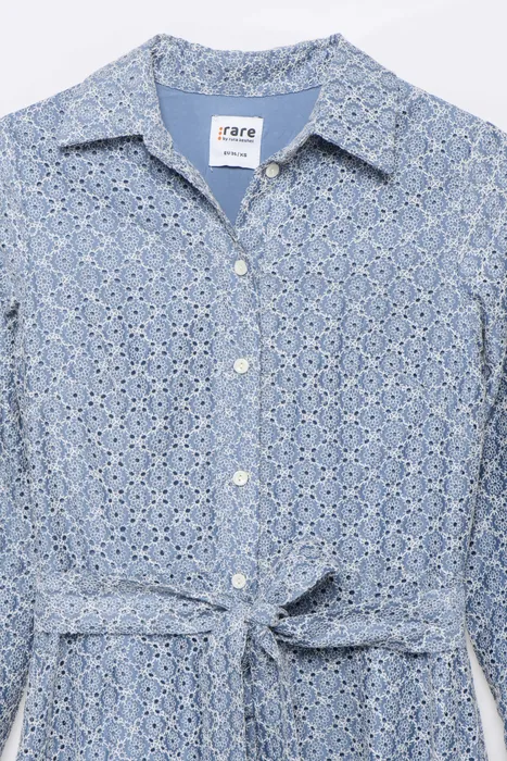 שמלת רקמה מידי תכלת