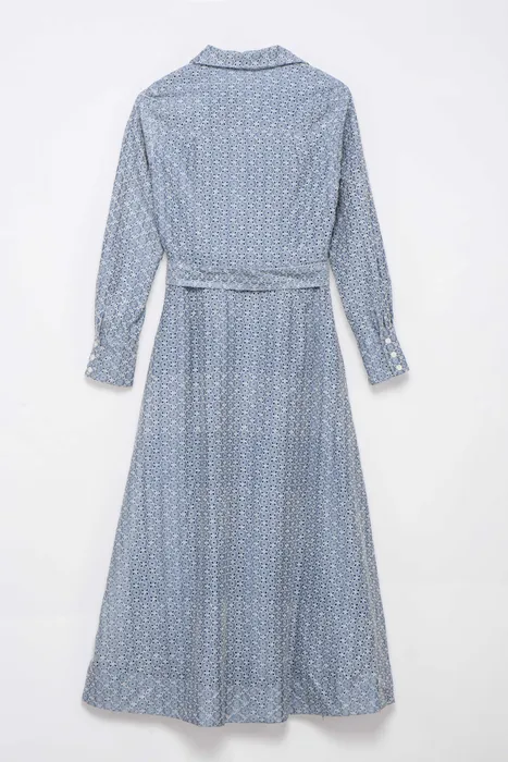 שמלת רקמה מידי תכלת