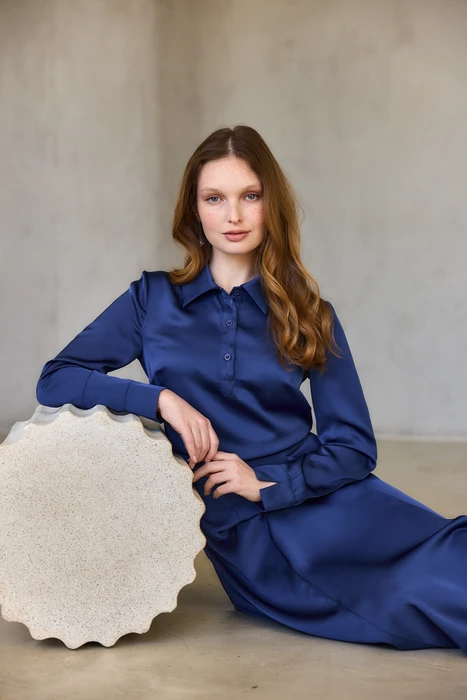 סט סאטן חלק כחול רויאל