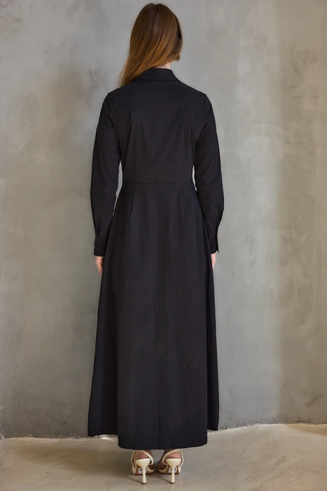 שמלת מידי עם חגורות שחורה