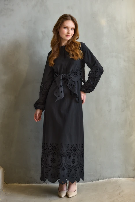 שמלת כותנה תחרה שחורה