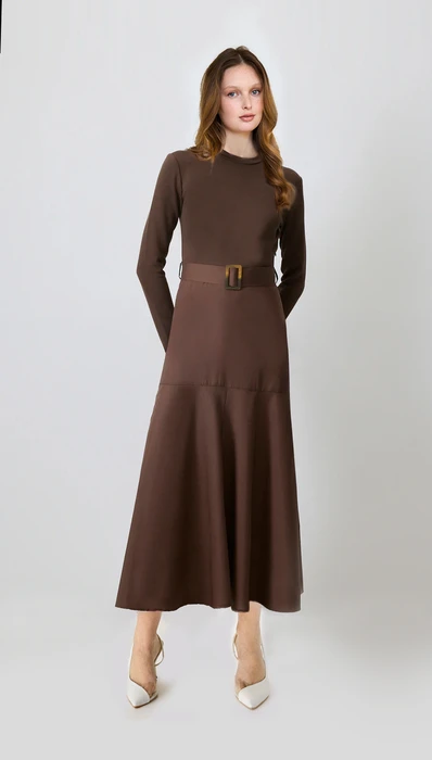 שמלת מידי חגורה שחור