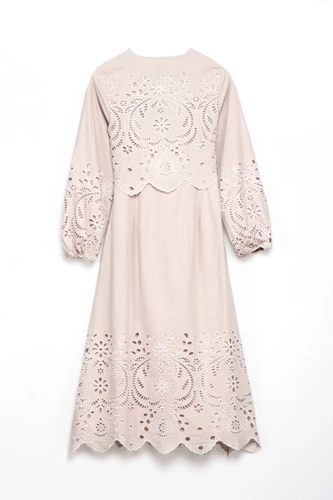 שמלת כותנה תחרה בז' בהיר