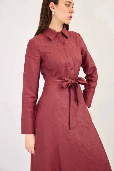 שמלת צווארון מידי בורדו עשיר